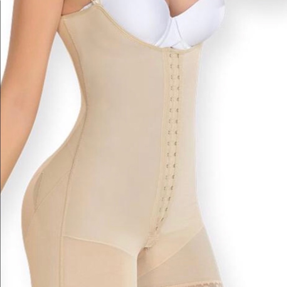 Colombian faja